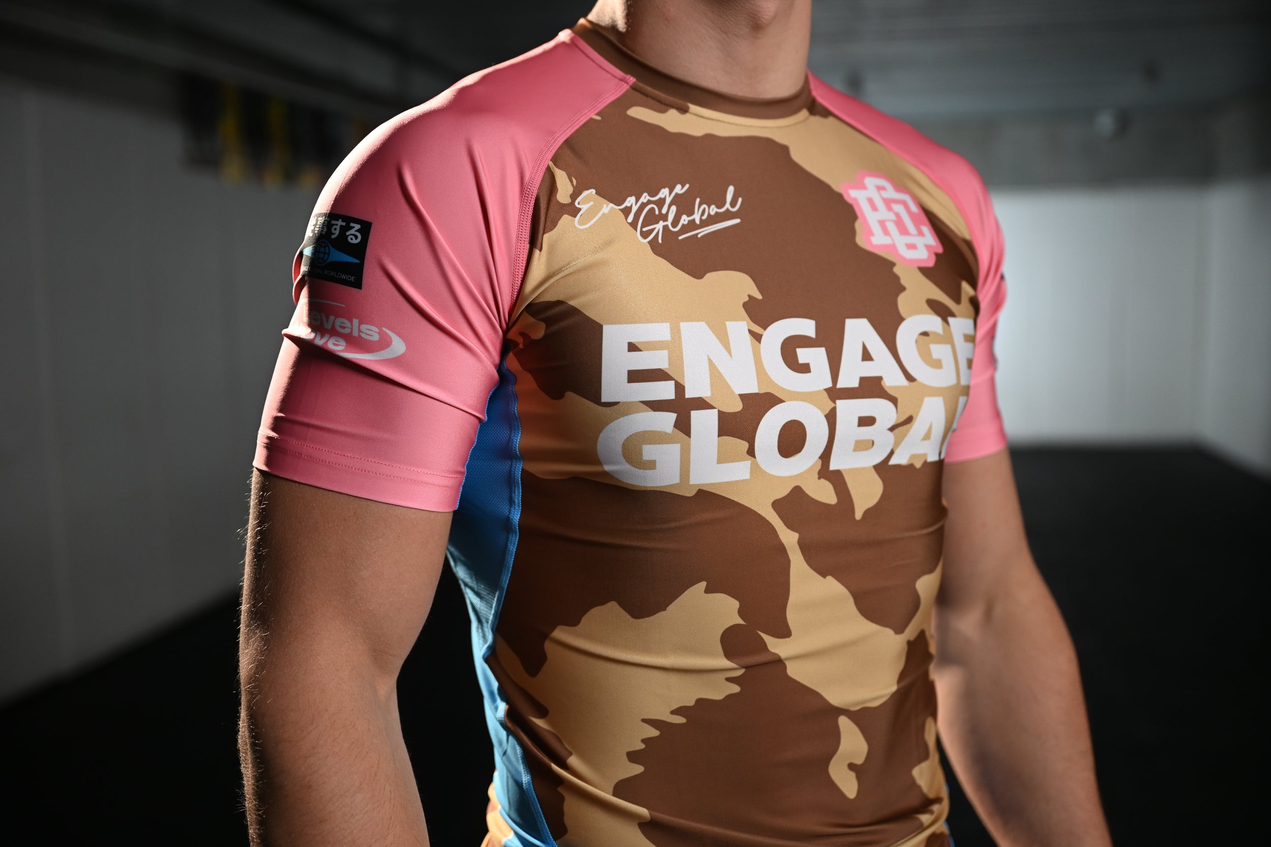 Engage - Miami Camo Short Sleeve Rashguard