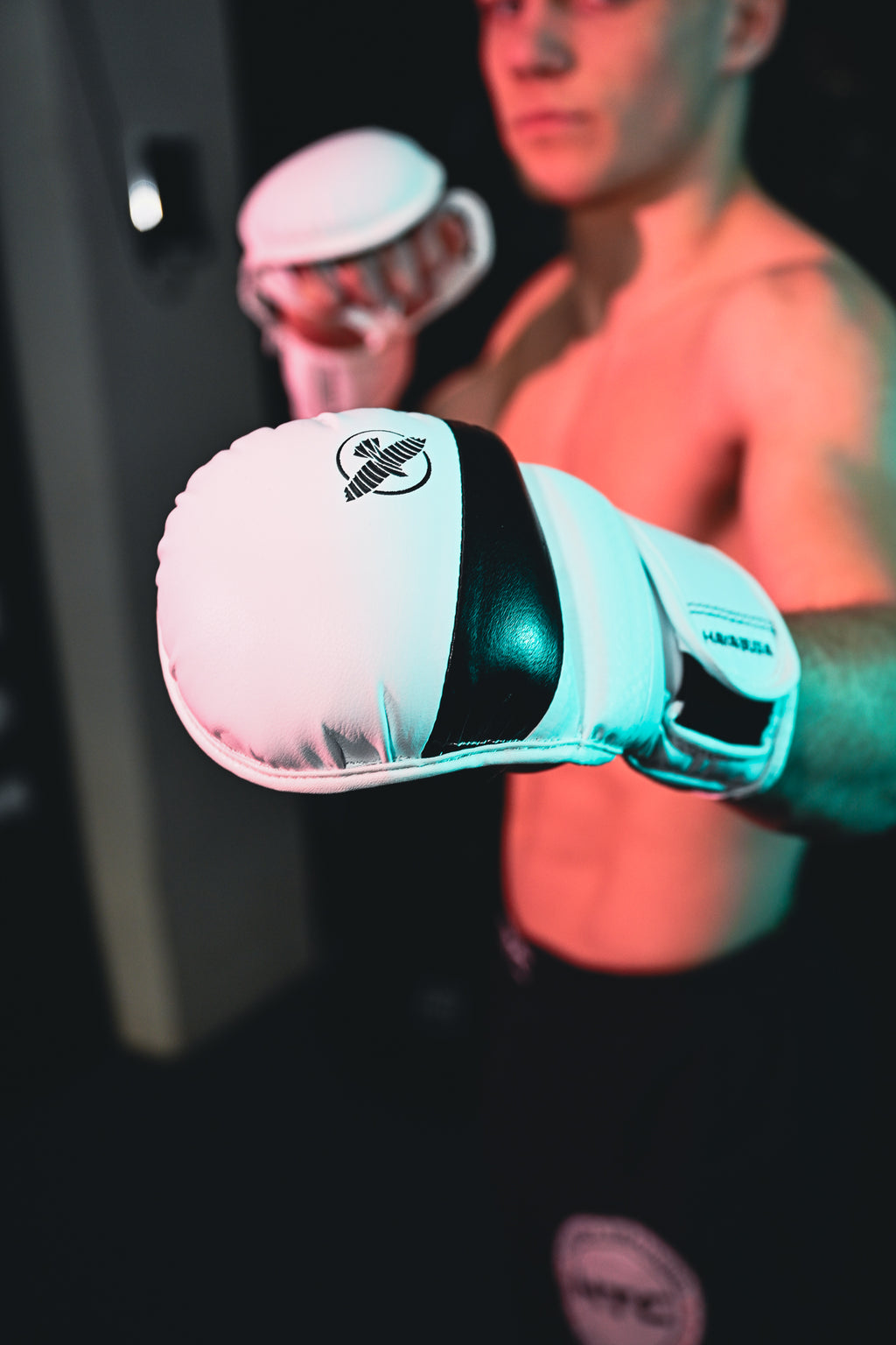 Hayabusa T3 7oz Hybrid MMA Gloves White/Black