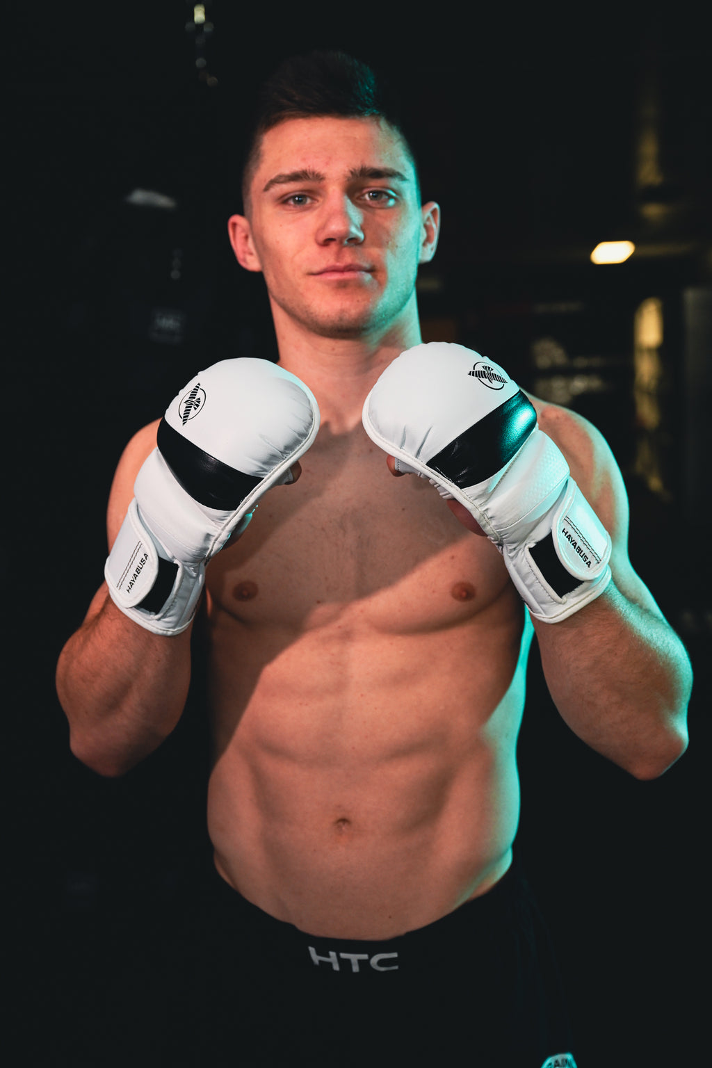 Hayabusa T3 7oz Hybrid MMA Gloves White/Black
